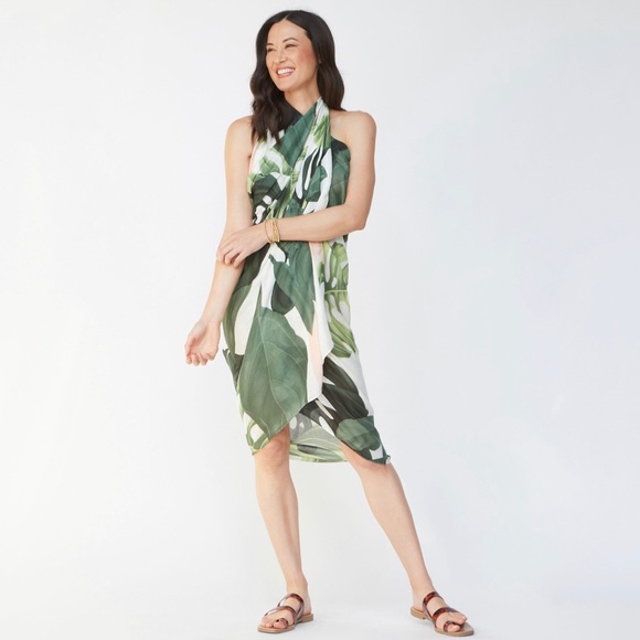 Virginia Wolf Floral Multi Way Wrap - Picture 9 of 12